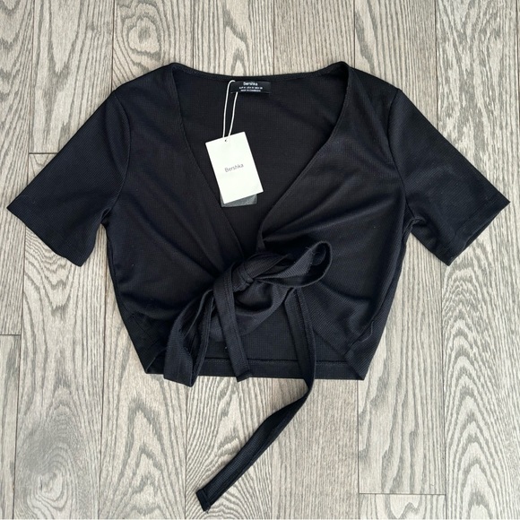 Bershka Top NWT💕 - Picture 4 of 4